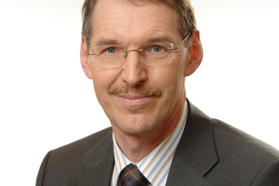 Im Dialog zum Thema Pflege: Dr. Werner Pidde, MdL